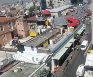 Right - Roof view
